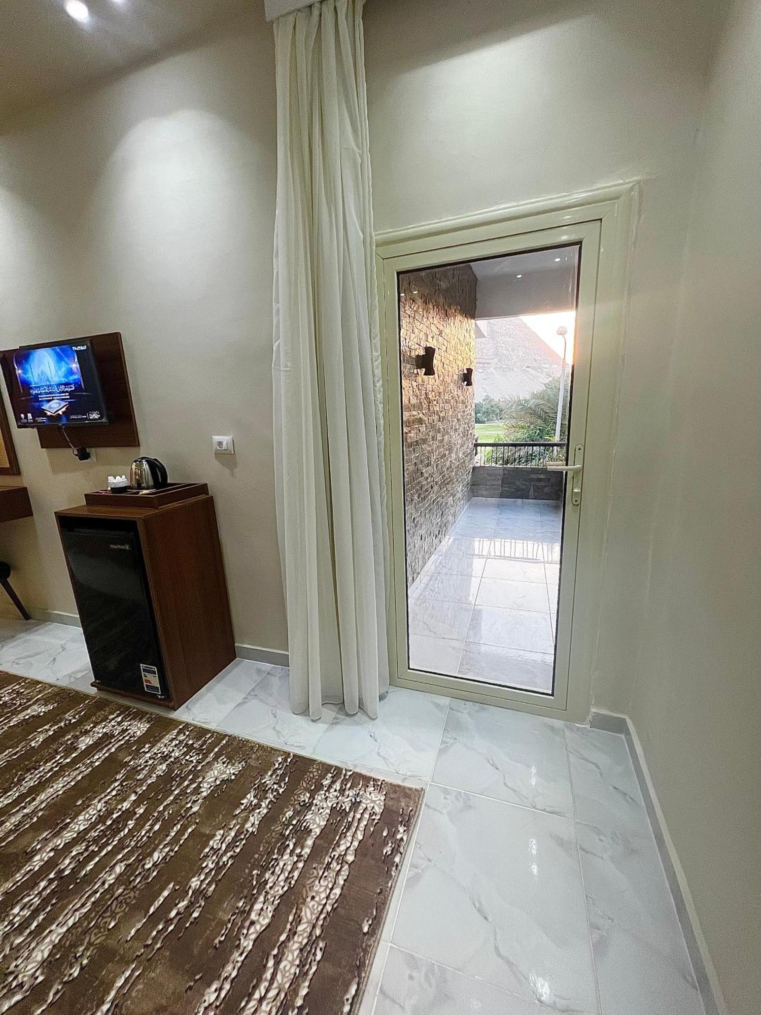 New Glamour Pyramids Hotel Kafret el-Gabal Eksteriør bilde