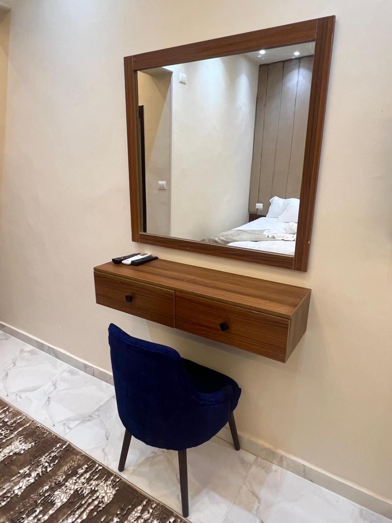 New Glamour Pyramids Hotel Kafret el-Gabal Eksteriør bilde